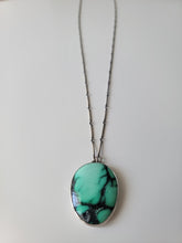Load image into Gallery viewer, Emerald Rose Variscite Long Necklace