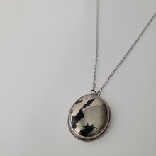 Load image into Gallery viewer, Apache Gold Oval Pendant Necklace