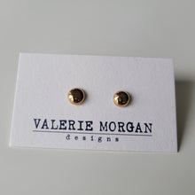 Load image into Gallery viewer, Gumdrop studs