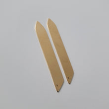 Load image into Gallery viewer, Brass Collar Stays