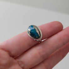 Load image into Gallery viewer, Nacozari Turquoise & Sterling Ring - Size 6