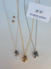 Load image into Gallery viewer, Pumpkin Necklace