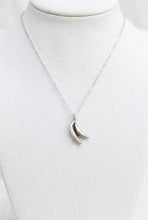 Load image into Gallery viewer, Banana Necklace