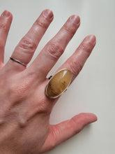 Load image into Gallery viewer, Mixed Metal Honey Quartz Ring - Size 9