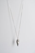 Load image into Gallery viewer, Large Arrowhead Necklace
