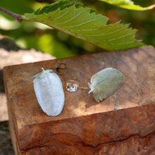 Load image into Gallery viewer, Feather Studs