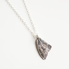 Load image into Gallery viewer, Butterfly Wing Necklace