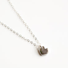 Load image into Gallery viewer, Tiny Heart Necklace