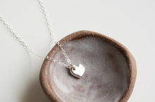 Load image into Gallery viewer, Tiny Heart Necklace