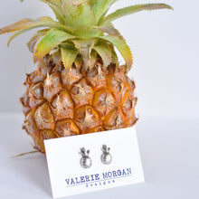 Load image into Gallery viewer, Pineapple Studs