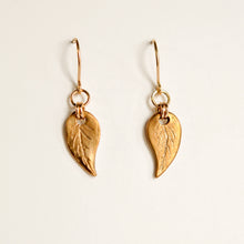 Load image into Gallery viewer, Dangling Leaf Earrings
