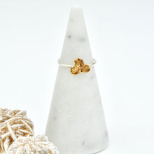 Load image into Gallery viewer, Honeycomb Ring