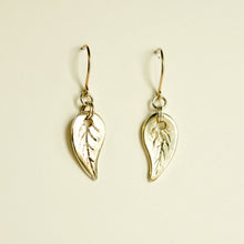 Load image into Gallery viewer, Dangling Leaf Earrings