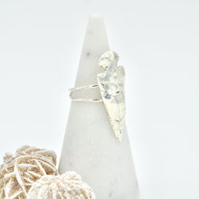 Load image into Gallery viewer, Large Arrowhead Ring