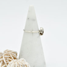 Load image into Gallery viewer, Tiny Skull Ring