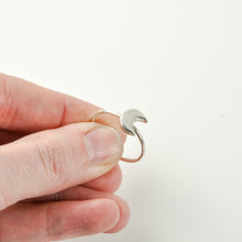 Load image into Gallery viewer, Crescent Moon Stacker Ring