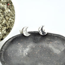 Load image into Gallery viewer, Crescent Moon Stud Earrings