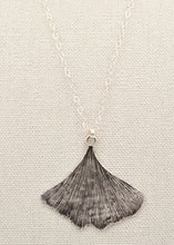 Load image into Gallery viewer, Long Ginkgo Leaf Necklace