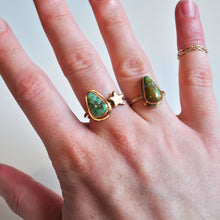 Load image into Gallery viewer, Tiny Star Ring