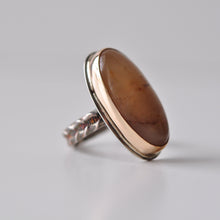 Load image into Gallery viewer, Mixed Metal Honey Quartz Ring - Size 9