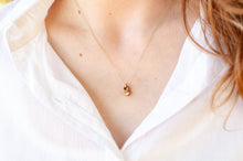 Load image into Gallery viewer, Tiny Heart Necklace