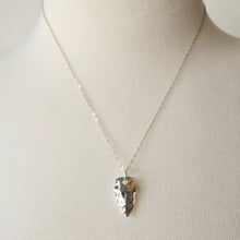 Load image into Gallery viewer, Arrowhead Necklace

