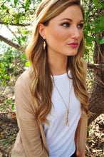 Load image into Gallery viewer, Large Arrowhead Earrings