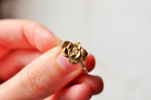 Load image into Gallery viewer, Succulent Ring
