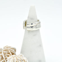 Load image into Gallery viewer, Folded Silver Ring - Size 6