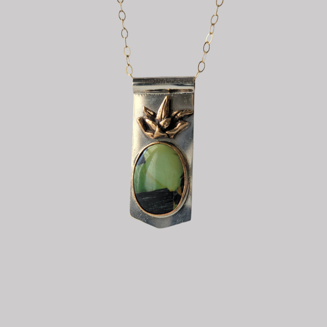 Hubei Turquoise Pineapple Banner Necklace