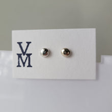 Load image into Gallery viewer, Gumdrop studs
