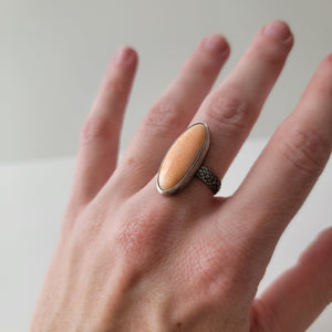 Spiny Oyster Shell Ring - Size 7