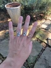 Load image into Gallery viewer, Rabbit Ring
