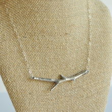 Load image into Gallery viewer, Horizontal Twig Necklace
