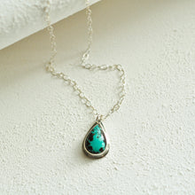 Load image into Gallery viewer, Carico Lake Turquoise &amp; Sterling Necklace
