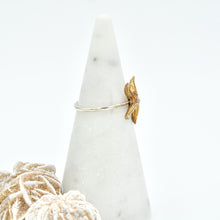 Load image into Gallery viewer, Starfish Ring
