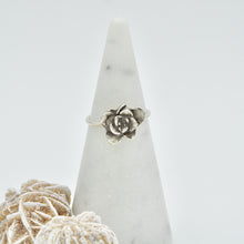 Load image into Gallery viewer, Succulent Ring
