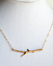 Load image into Gallery viewer, Horizontal Twig Necklace
