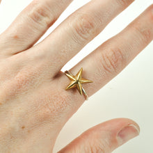 Load image into Gallery viewer, Nautical Star Ring
