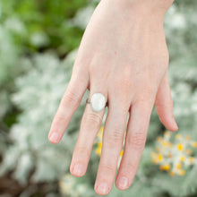 Load image into Gallery viewer, Oval White Quartz Ring - Size 6
