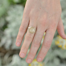 Load image into Gallery viewer, Quartz Crystal Ring - Size 6

