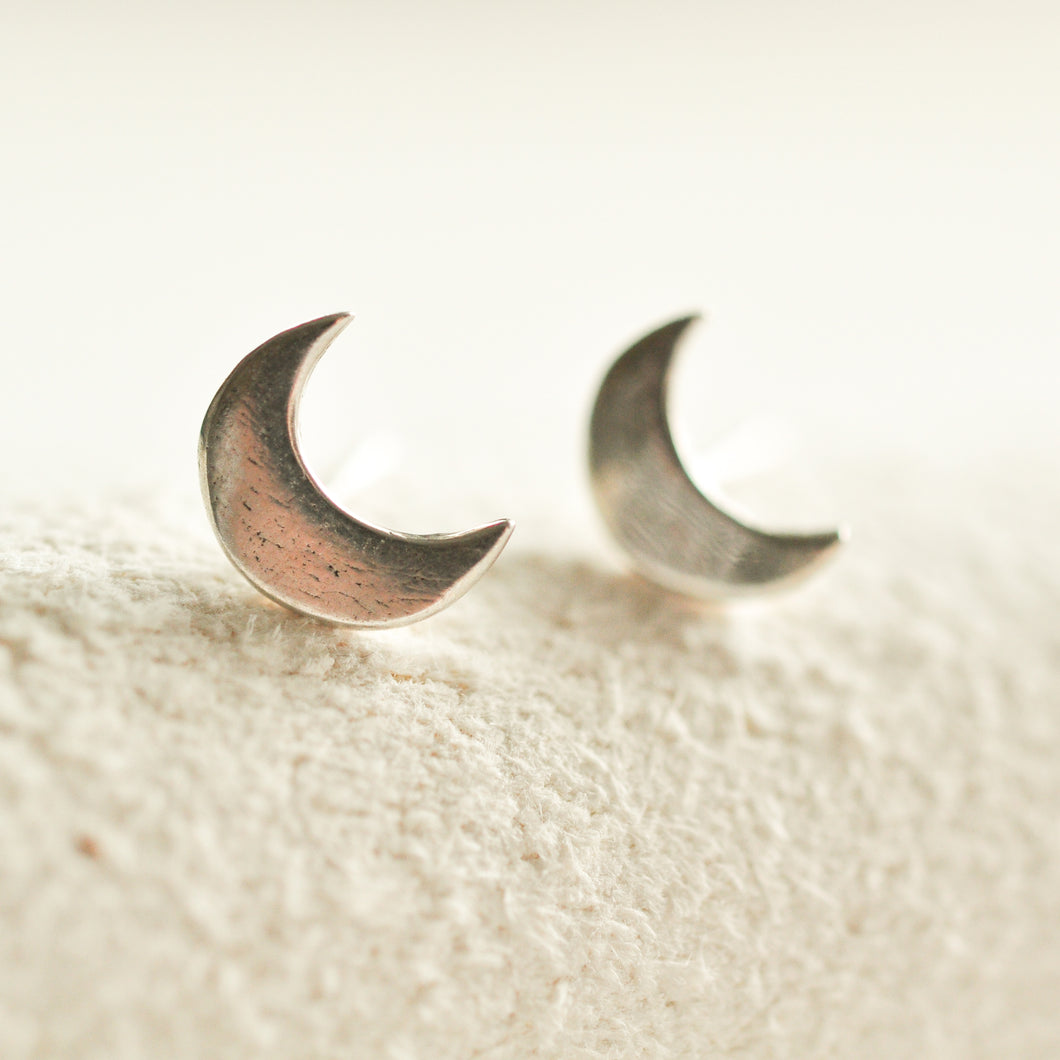 Tiny Crescent Moon Stud Earrings