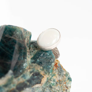 Oval White Quartz Ring - Size 6