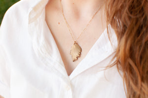 Small Bushy Feather Necklace