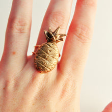 Load image into Gallery viewer, Large Pineapple Ring
