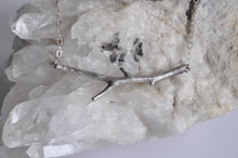 Load image into Gallery viewer, Horizontal Twig Necklace
