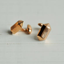 Load image into Gallery viewer, Double Terminated Point Cuff Links
