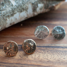 Load image into Gallery viewer, Sterling Silver Sand Dollar Cuff Links

