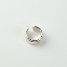 Load image into Gallery viewer, Folded Silver Ring - Size 6
